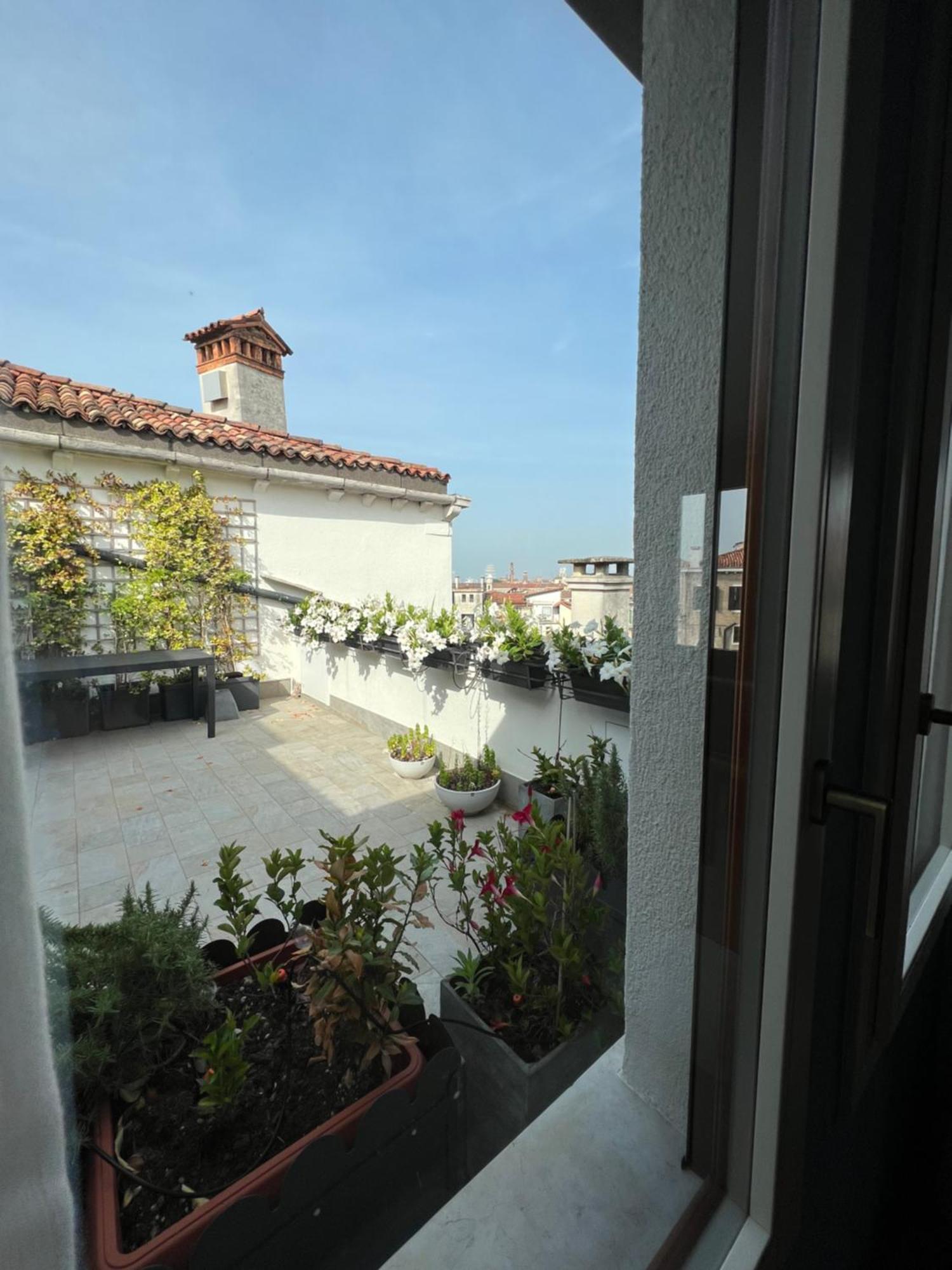 Attico Canal Grande A Palazzo Contarini Corfu Venise Extérieur photo