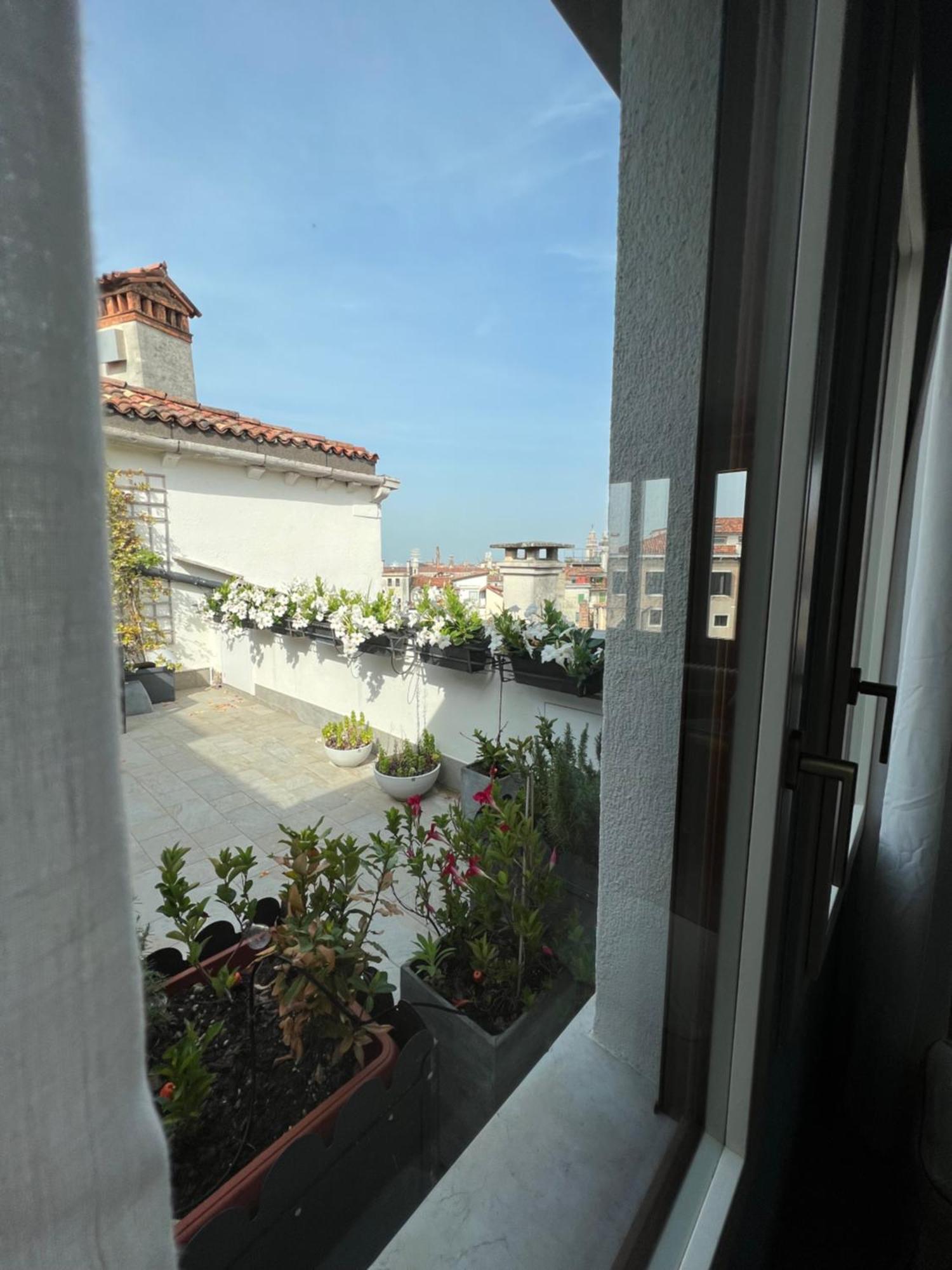 Attico Canal Grande A Palazzo Contarini Corfu Venise Extérieur photo
