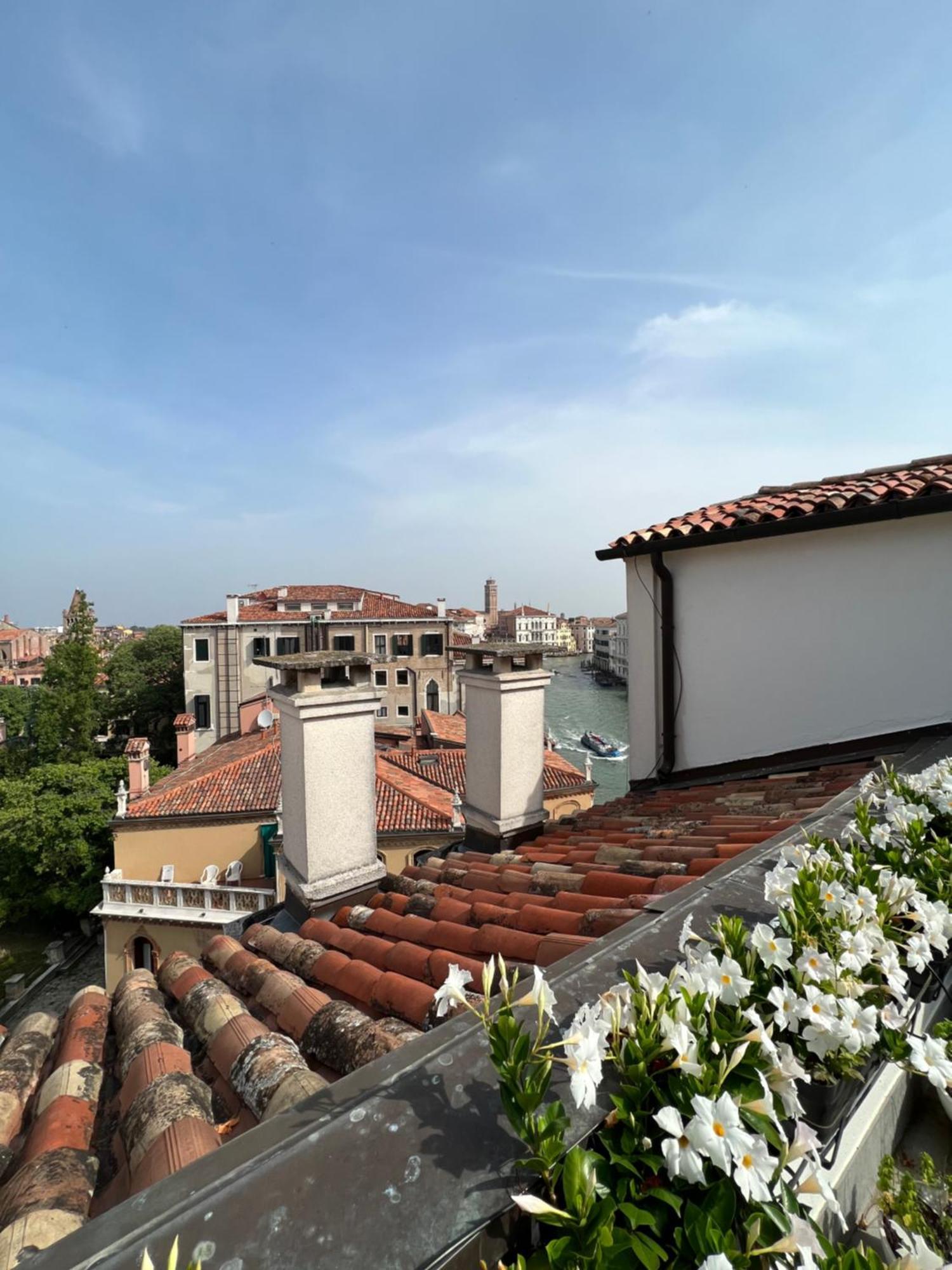 Attico Canal Grande A Palazzo Contarini Corfu Venise Extérieur photo